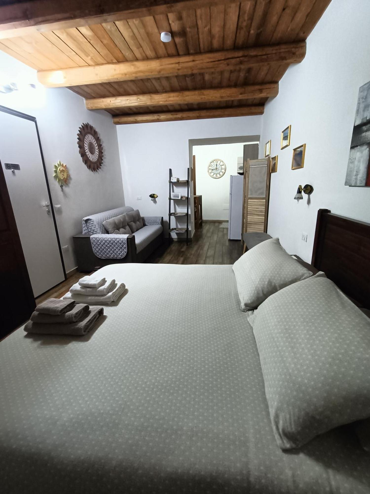 Bed And Breakfast Raggio Di Sole Iglesias Exterior foto